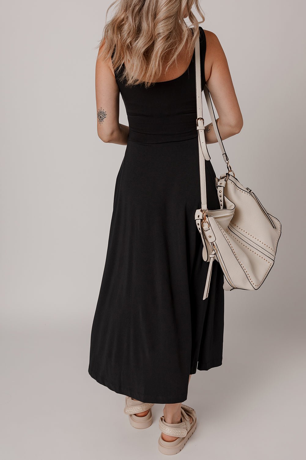 Elegant Black Scoop Neck Flared Midi Dress - The Charming Petite